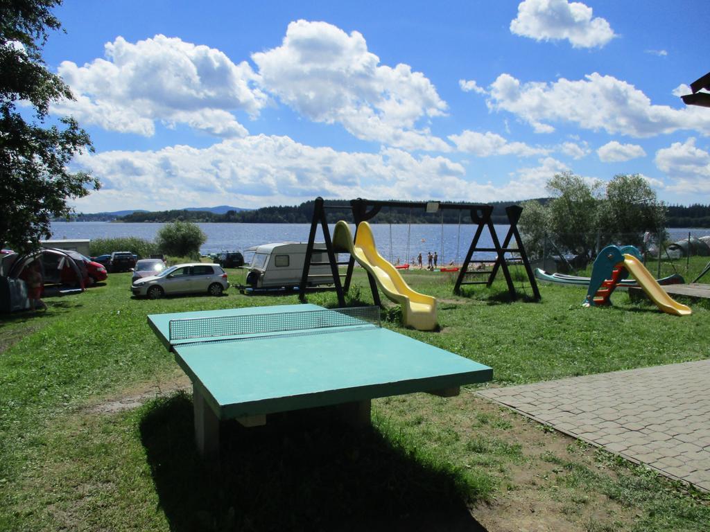 فندق Horní Planáفي  Kemp Lipno - Jenisov المظهر الخارجي الصورة