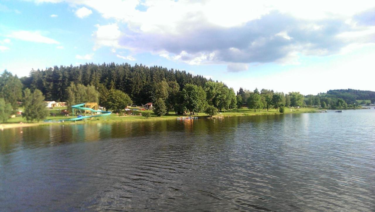 فندق Horní Planáفي  Kemp Lipno - Jenisov المظهر الخارجي الصورة